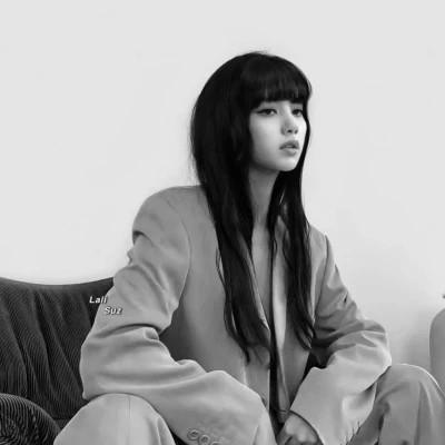 ins女头2023纯欲风新潮
