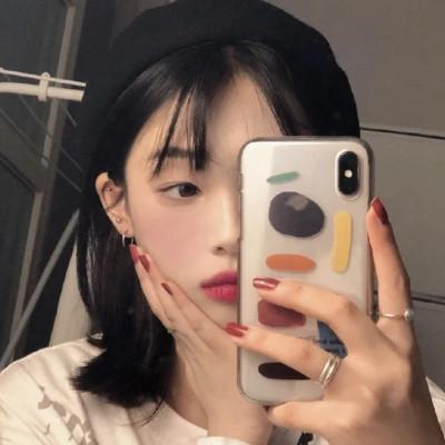 18岁女生温柔头像图片40张