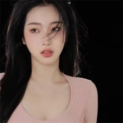 优质冷艳女头像图片好看32张
