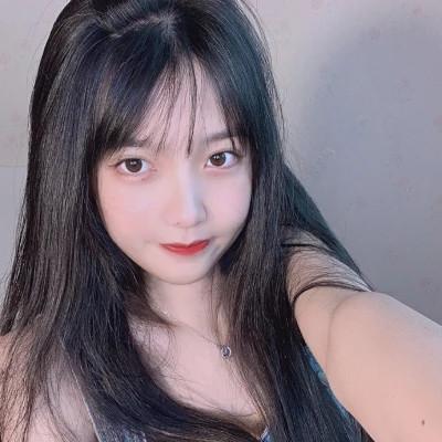 18岁女生温柔头像图片40张