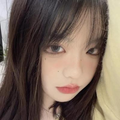 漂亮女头像ins高级质感40张