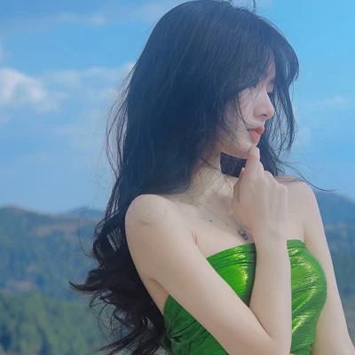很哇塞的女孩头像 高清唯美可以做一个哇塞女孩头像