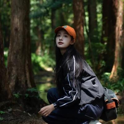 117张女生高级氛围感美女头像