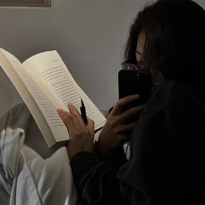 117张女生高级氛围感美女头像