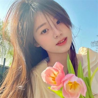 温柔甜美女生头像高级小众图片