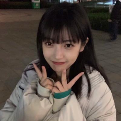 2023年女生头像真人高清好看图片