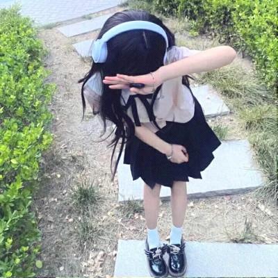 ins风格高级女头不露脸