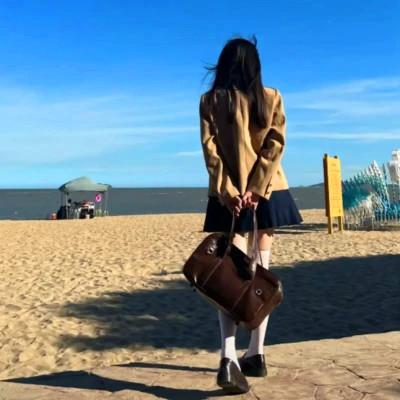 ins风格高级女头不露脸