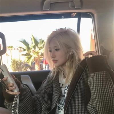 小众又高格调的头像女 高清惊艳到爆的女生头像图片