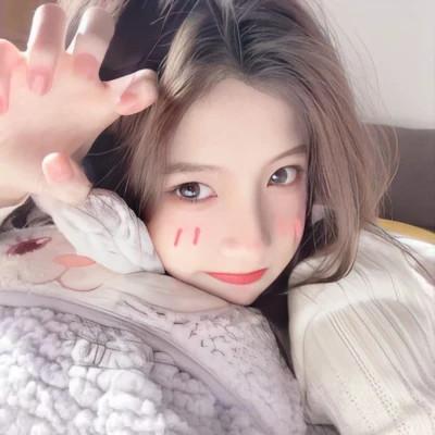 温柔甜美女生头像高级小众图片