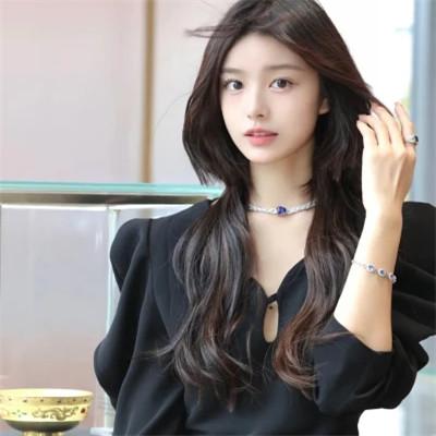 117张女生高级氛围感美女头像