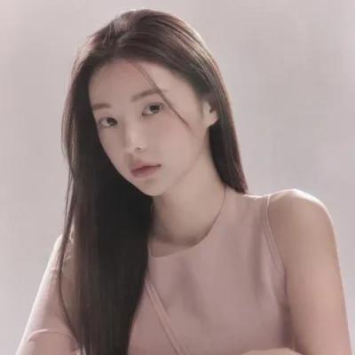 一眼就沦陷的高级头像女32张
