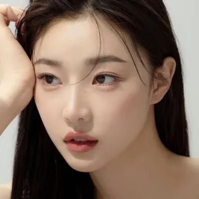 一眼就沦陷的高级头像女32张