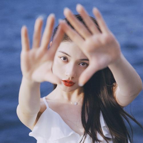 温柔又好看又漂亮的女生头像