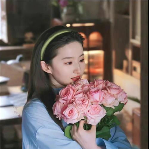 2023年最好运气头像女