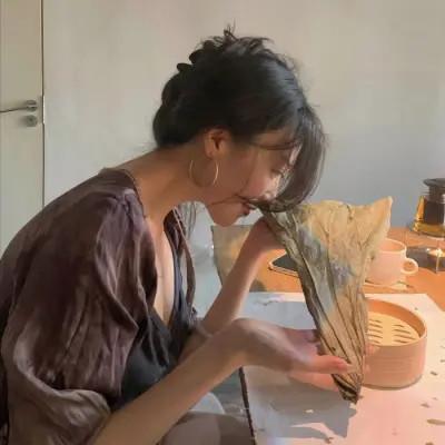 一眼就沦陷的高级头像女32张