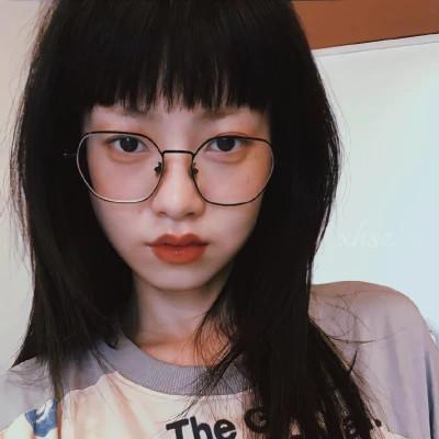 胶片类型女生头像图片精选32张