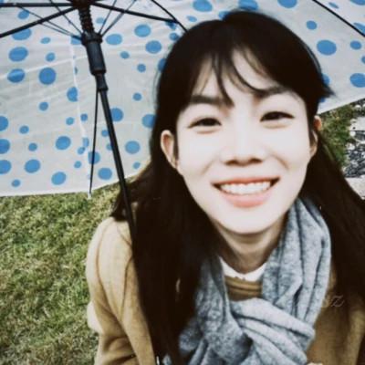 胶片类型女生头像图片精选32张