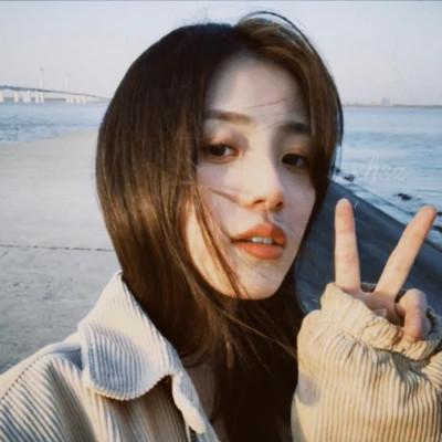 漂亮女生头像胶片高清精选32张