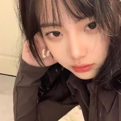 风格头像社会女生32张