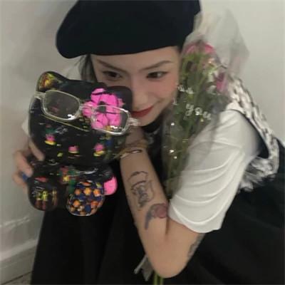 日常头像微信女生真人32张