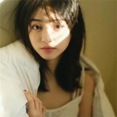 真人优质感女头像高清32张
