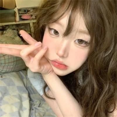 真人优质感女头像高清32张