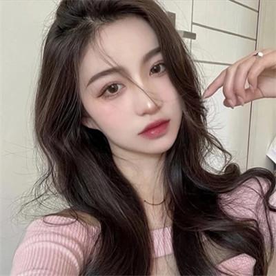 日常头像微信女生真人32张