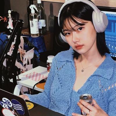 胶片类型女生头像图片精选32张