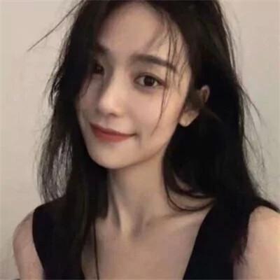 日常头像微信女生真人32张