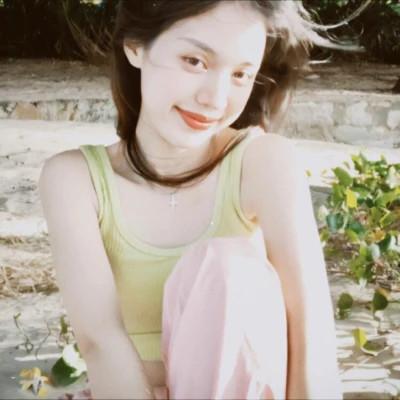 胶片类型女生头像图片精选32张