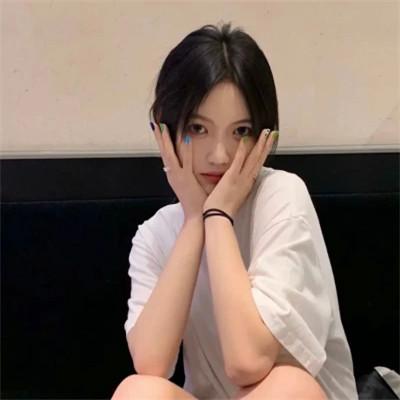 日常头像微信女生真人32张