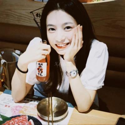 胶片类型女生头像图片精选32张