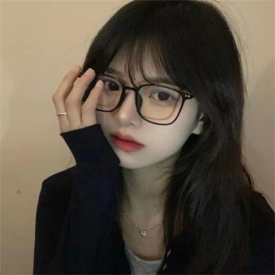 真人优质感女头像高清32张