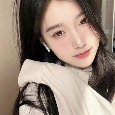 日常头像微信女生真人32张