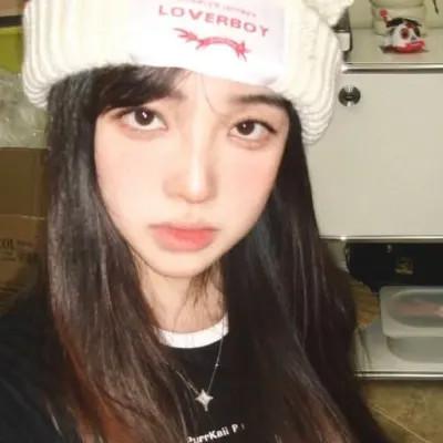 风格头像社会女生32张
