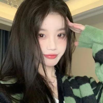 风格头像社会女生32张