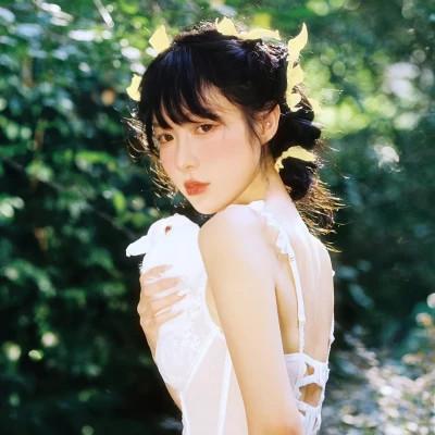 头像图片大全2023女生真人