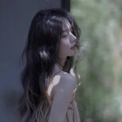慵懒随意女生头像59张