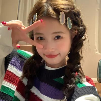 头像图片大全2023女生真人