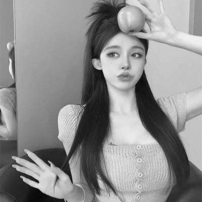 女士高冷黑白头像图片高清112张