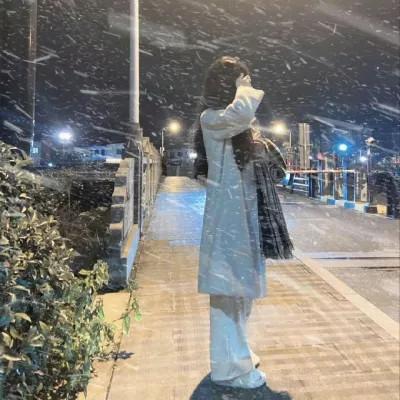 头像图片大全2023女生真人