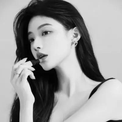 女士高冷黑白头像图片高清112张