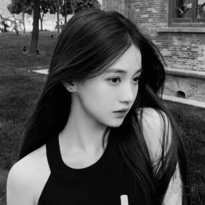 女士高冷黑白头像图片高清112张