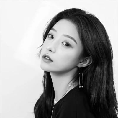 女士高冷黑白头像图片高清112张