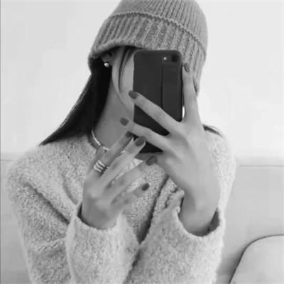 女士高冷黑白头像图片高清112张