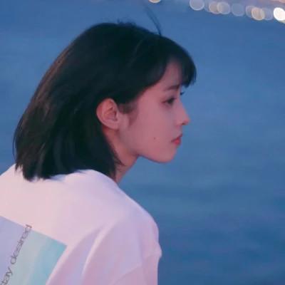 慵懒随意女生头像59张