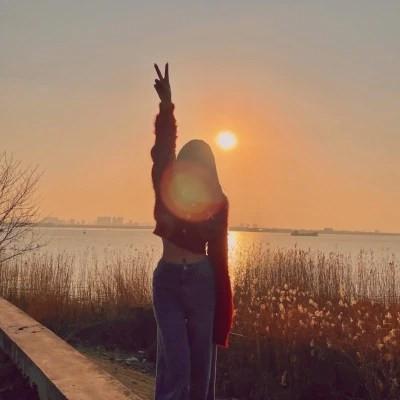 超美氛围感女生头像 好看到爆炸
