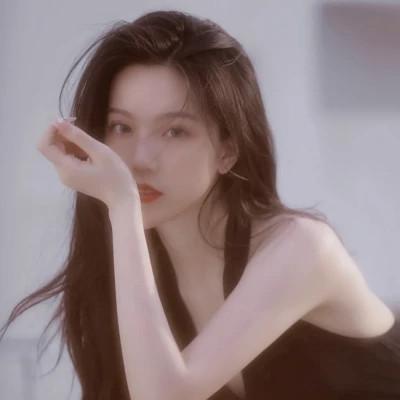慵懒随意女生头像59张