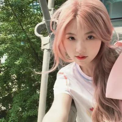 头像图片大全2023女生真人